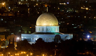 תיעוד: כך נראה יירוט רקטה ממסגד אל אקצא