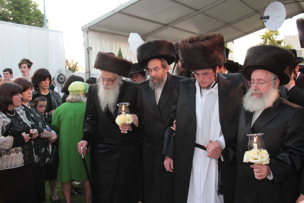 גלריה: חתונת בת הגר"א וייס
