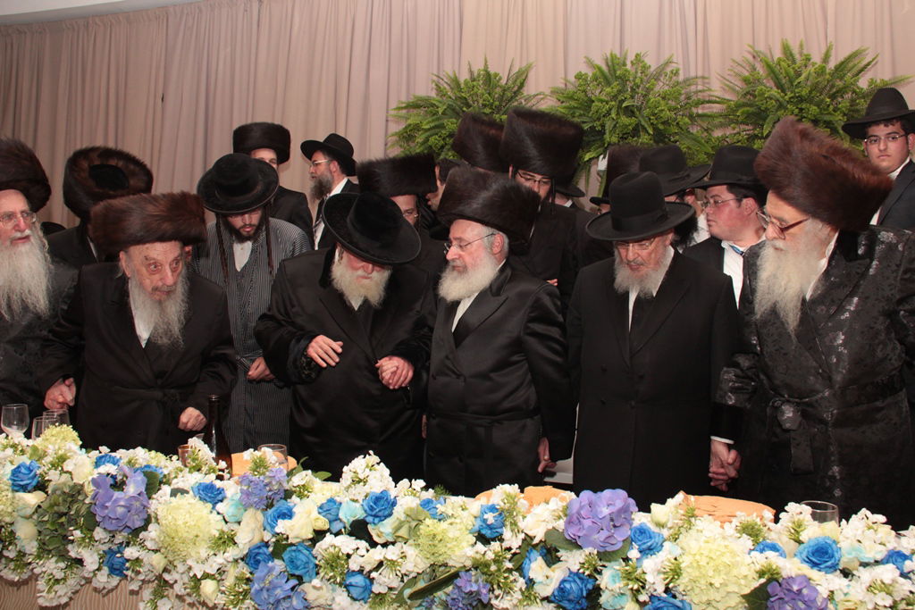 גלריה: חתונת בת הגר"א וייס