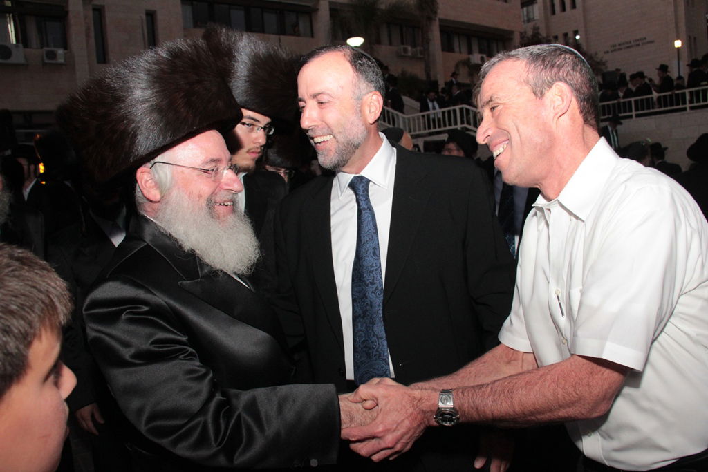 גלריה: חתונת בת הגר"א וייס