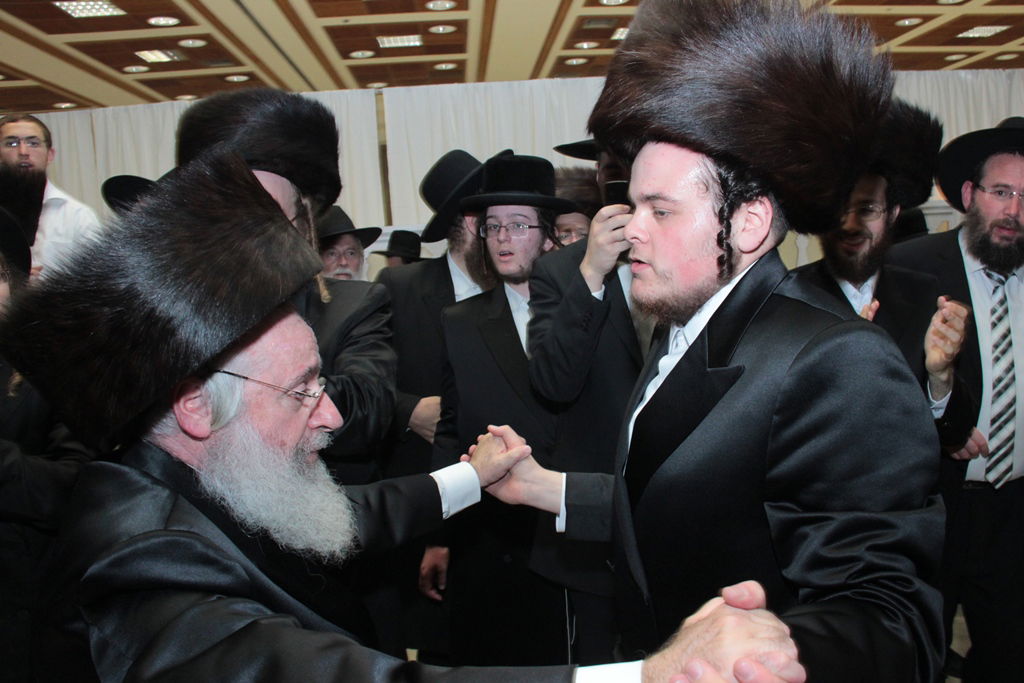 גלריה: חתונת בת הגר"א וייס