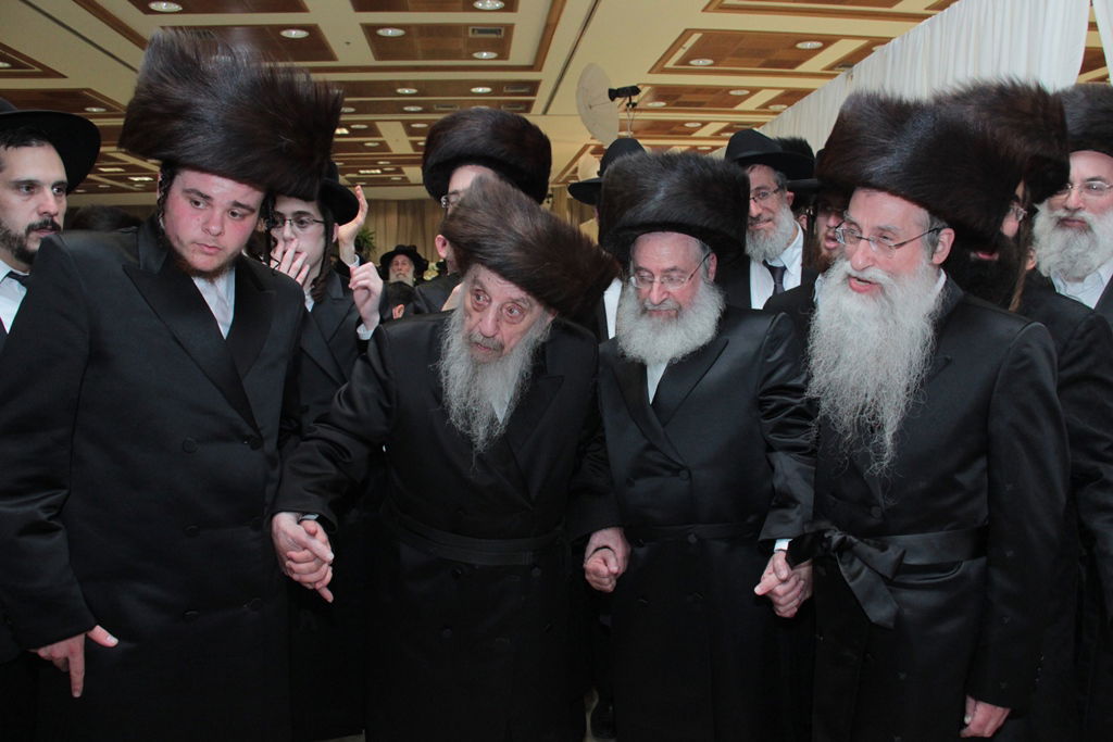 גלריה: חתונת בת הגר"א וייס