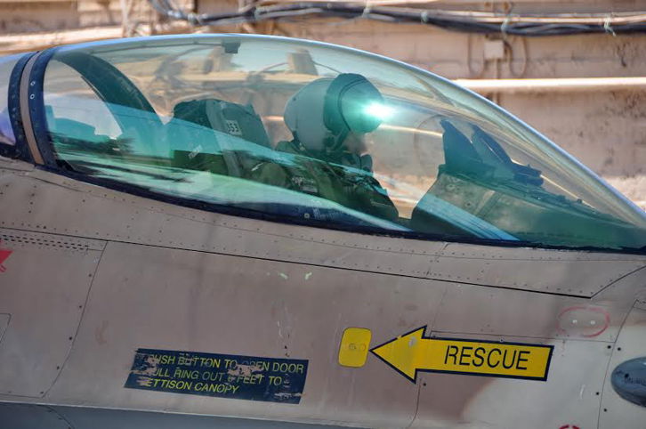 היום השני של "צוק איתן" בתמונות