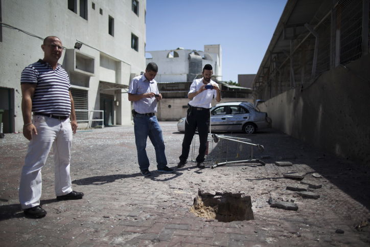 היום השני של "צוק איתן" בתמונות