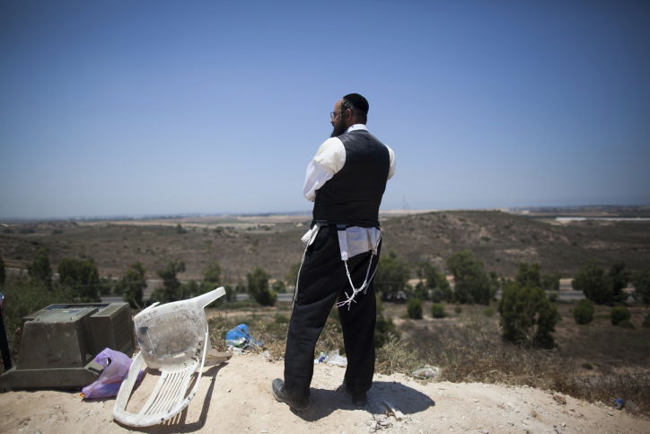 היום השני של "צוק איתן" בתמונות