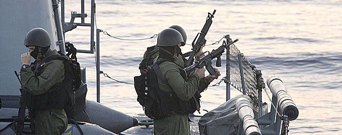 הלילה: 4 לוחמי שייטת 13 נפצעו בעזה; הבוקר: 4 רקטות יורטו