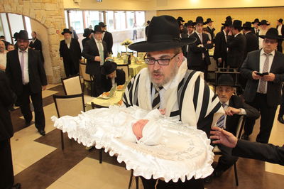 גלריה: ברית לנכדו של ח"כ יעקב אשר