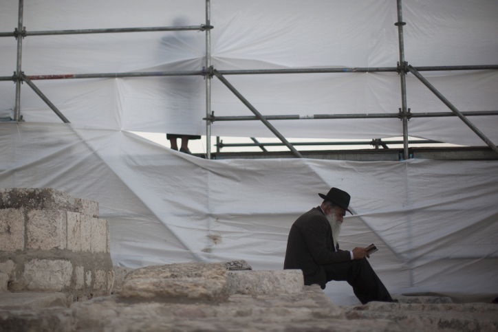 תיעוד: הילולת "אור החיים" בהר הזיתים