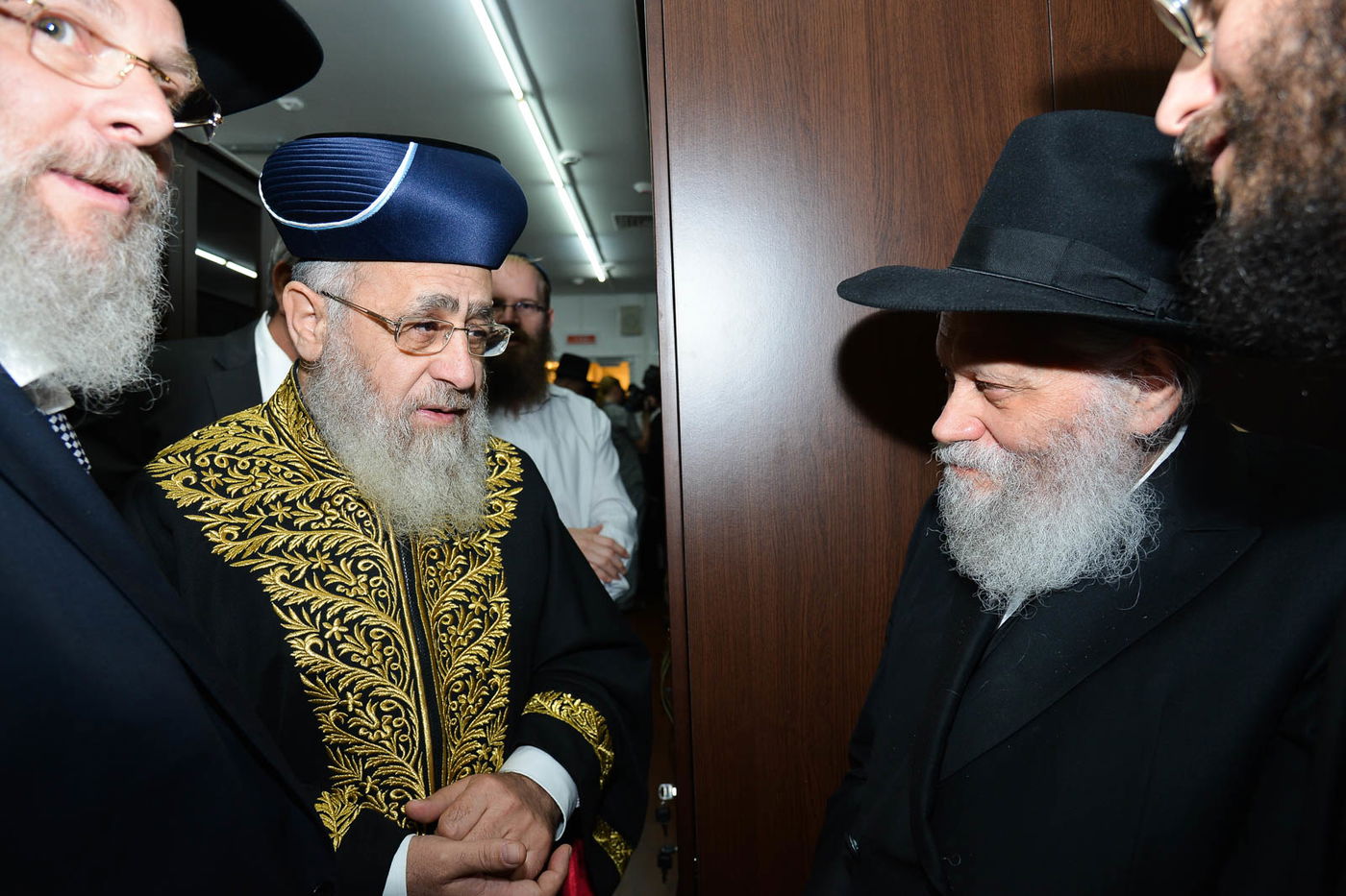 שנה בדיוק לאחר שפוטין החזיר אותה: הרבנים הראשיים ביקרו בספריית שניאורסון