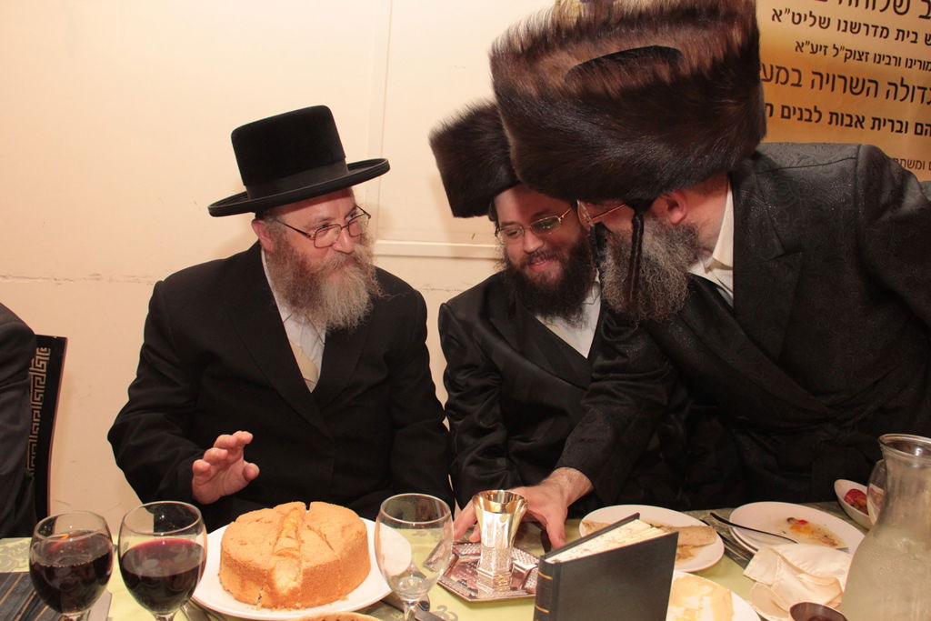 שבע ברכות לנכד האדמו"ר מנדבורנה זצ"ל • גלריה