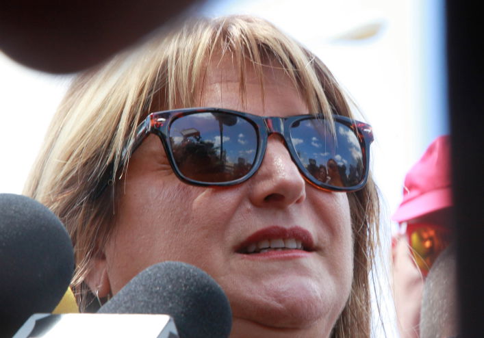 שולה זקן, הבוקר