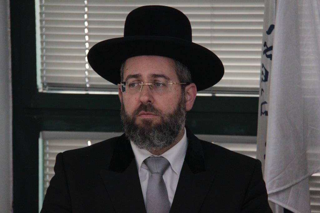 הרבנות הראשית מאיימת: לא נכיר בגיורים שיתבצעו לפי החוק החדש