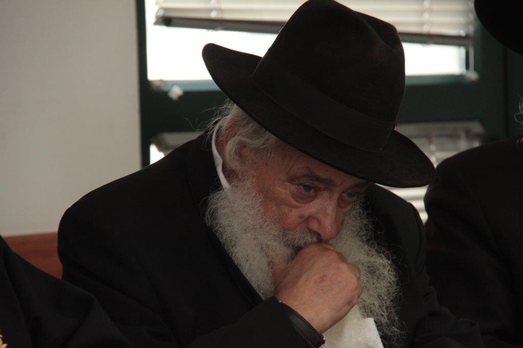 הרבנות הראשית מאיימת: לא נכיר בגיורים שיתבצעו לפי החוק החדש