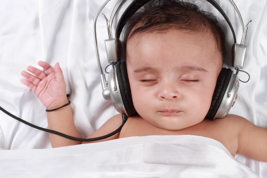 מוזיקה רגועה יכולה לעזור לכם לישון טוב