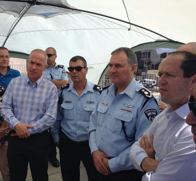 חדש: מזל"טים שומרים על הרכבת הקלה מפני איום