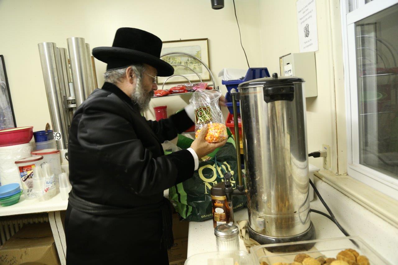 ארצות הברית: אלפי חרדים יצאו לנופש בהרים; צפו בגלריה