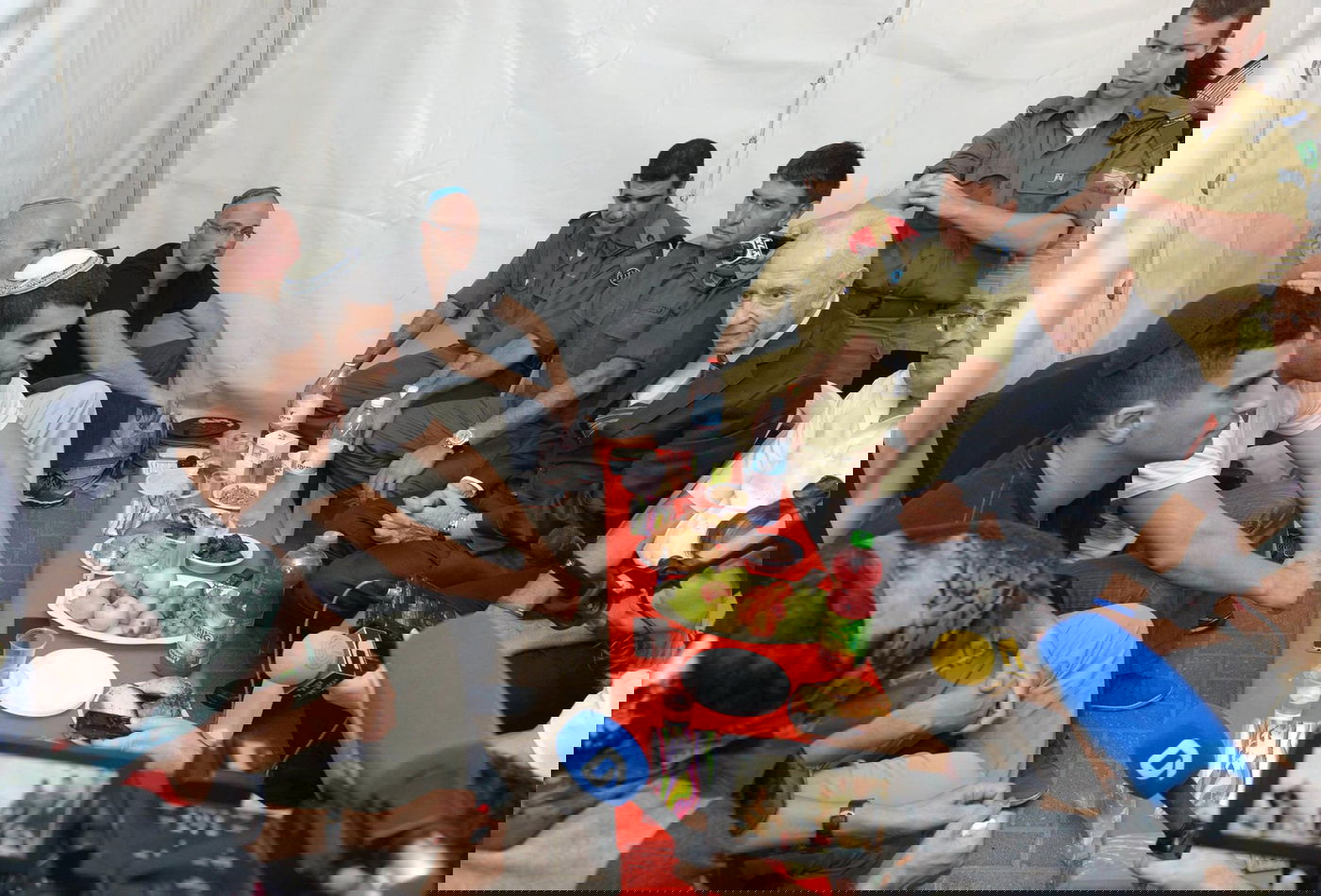 הנשיא שמעון פרס בניחום אבלים: "אין לי ספק שישראל תצא מנצחת"