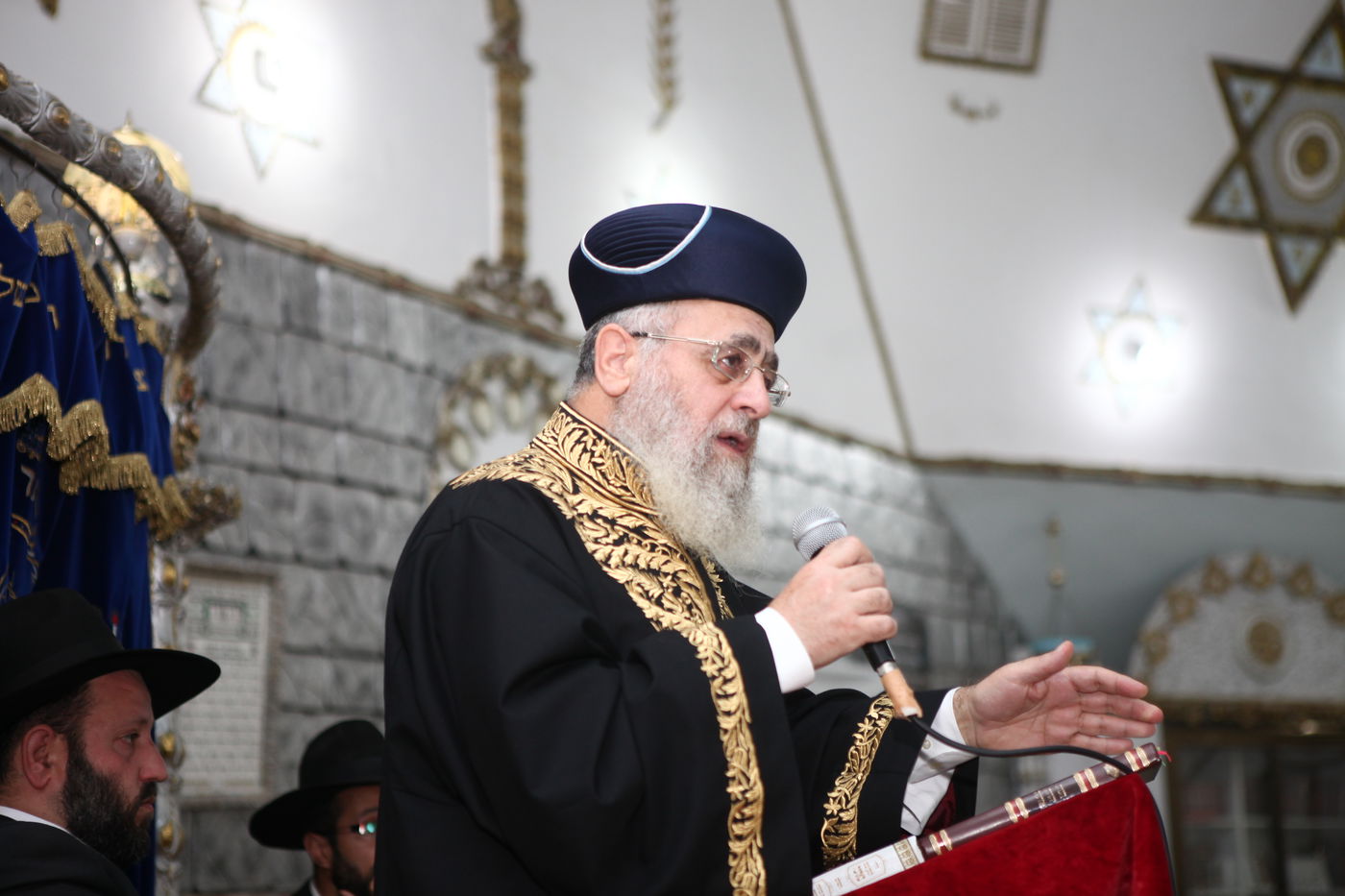 הגאון רבי יצחק יוסף: "אברכים לא צריכים לתת עצות לממשלה"