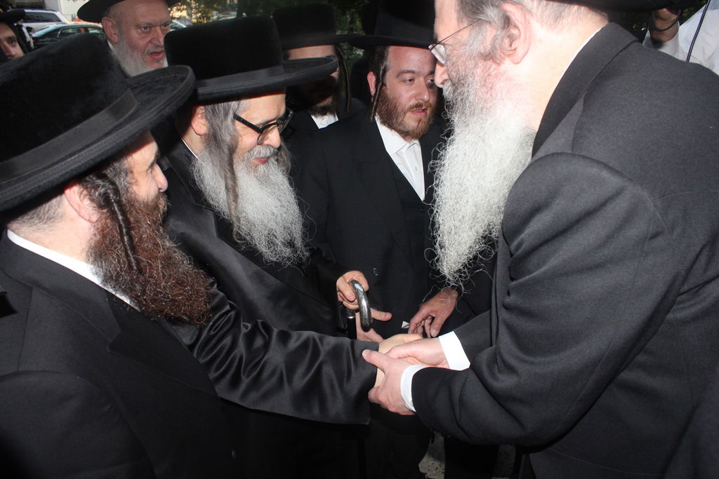 תיעוד ענק: ביקור האדמו"ר מסאטמר בלייקווד