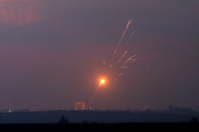 מחבל חוסל כשיצא מפיר מנהרה, שניים נפצעו קשה