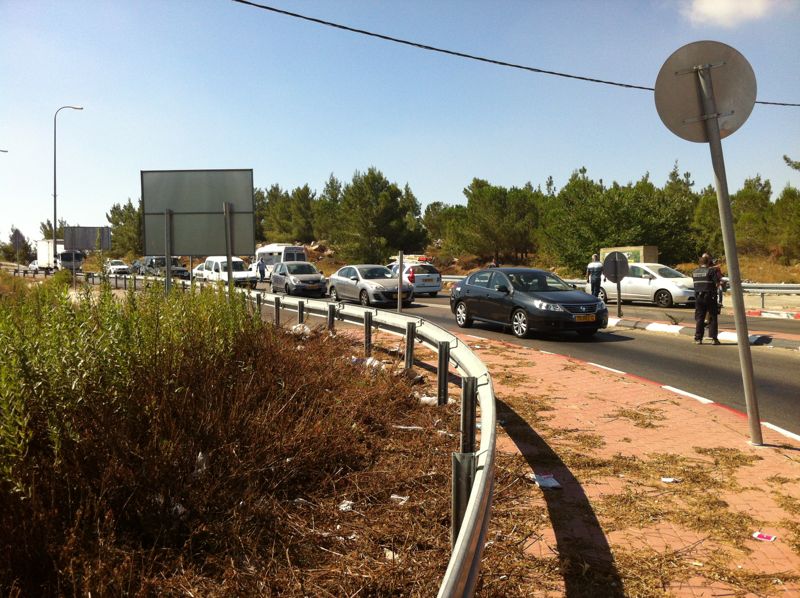 ביתר: חשד למכונית תופת