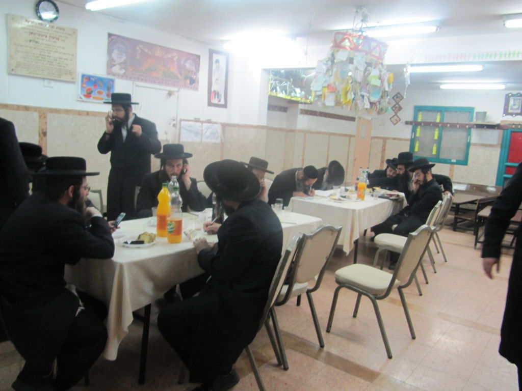 תיעוד: חלוקת מיליון דולר של סאטמר למוסדות בארץ