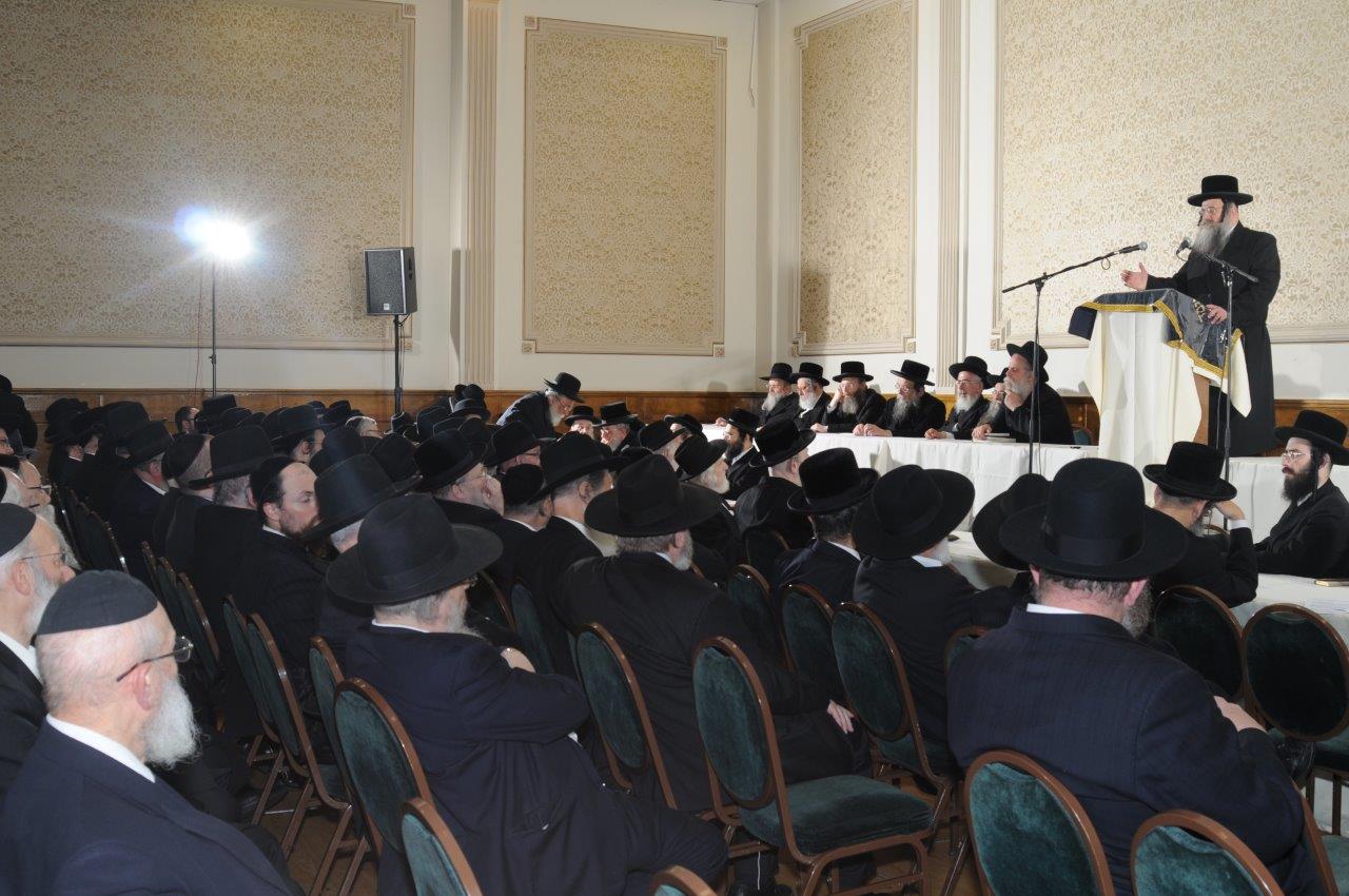 גלריה: עצרת תפילה באנטוורפן בגלל המצב בארץ