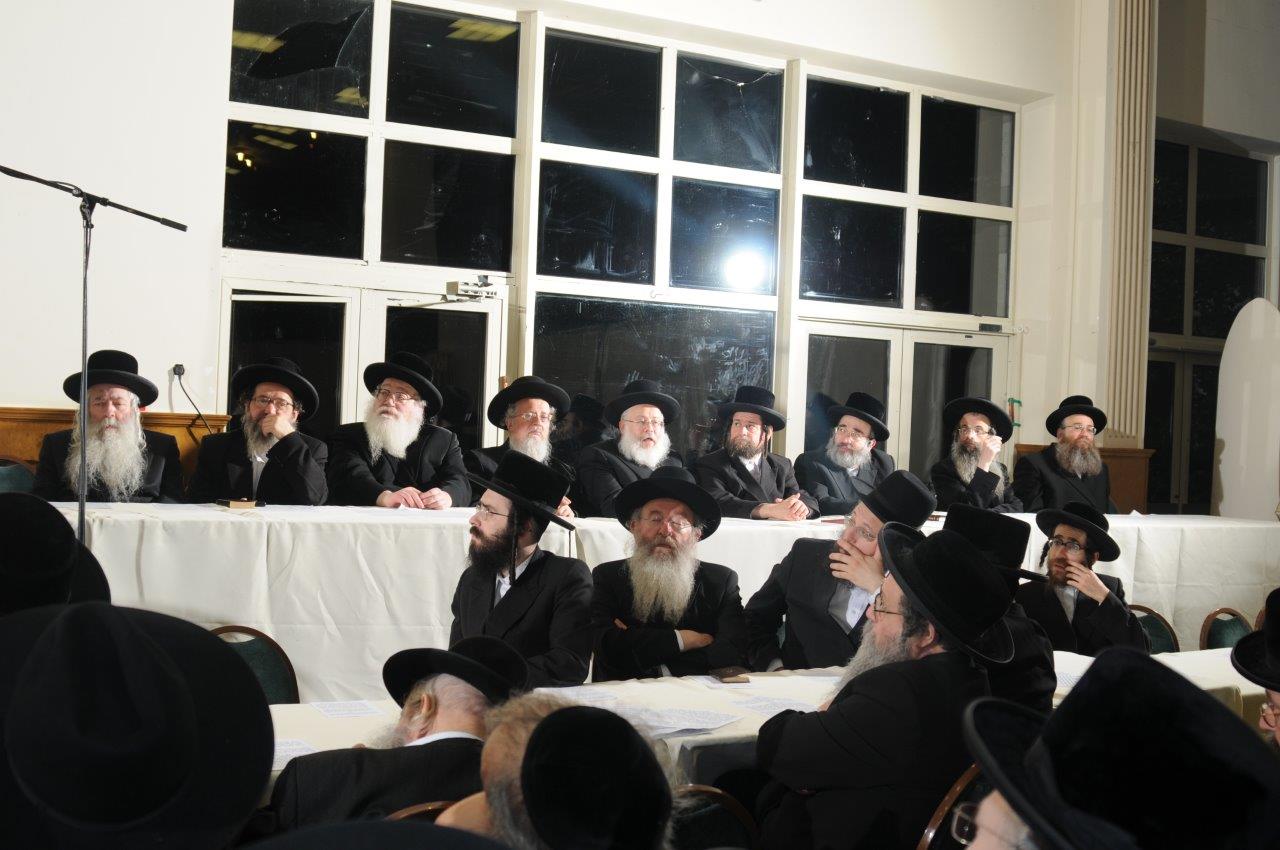 גלריה: עצרת תפילה באנטוורפן בגלל המצב בארץ