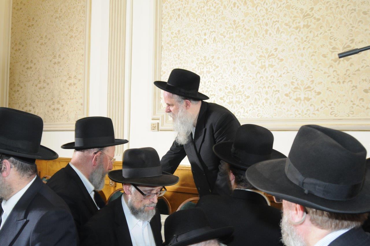 גלריה: עצרת תפילה באנטוורפן בגלל המצב בארץ