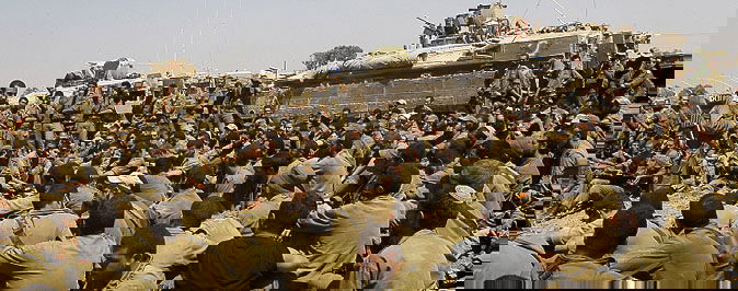 ישראל נוצרת אש, החמאס יורה: רקטות בעוטף עזה, חייל פצוע