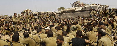 ישראל נוצרת אש, החמאס יורה: רקטות בעוטף עזה, חייל פצוע