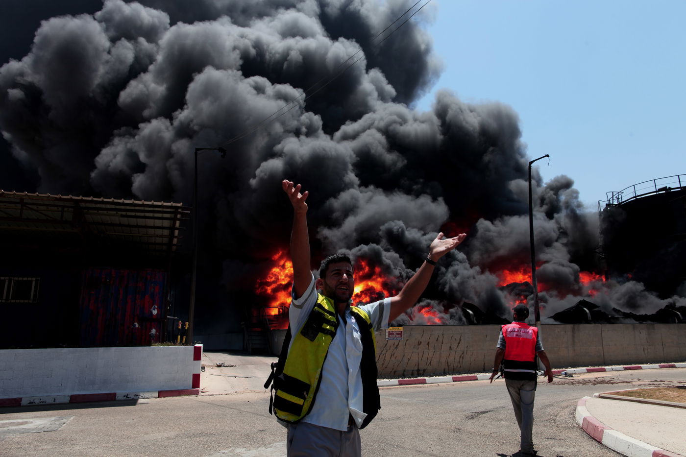 צפו: כך נראה "הלילה השחור" של עזה