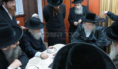 הרב שלמה פפנהיים והאדמו"ר מבעלזא