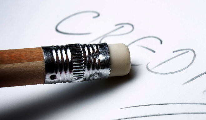 גרפולוגיה: מה אתם רומזים כשאתם מוחקים משהו?