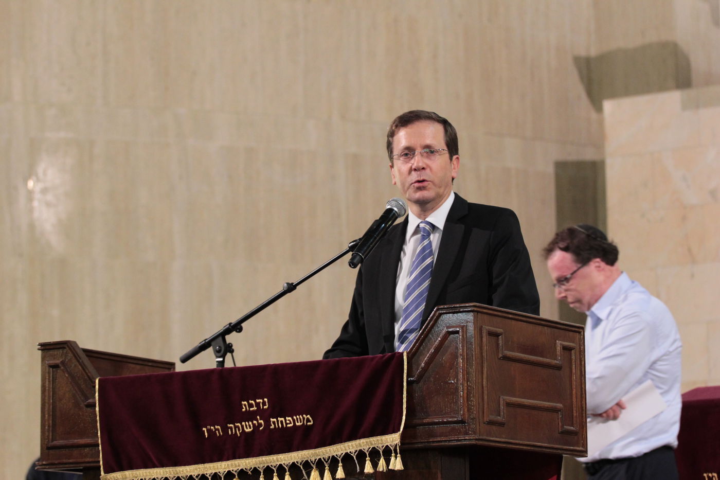 גלריה: מאות בעצרת השלושים לשלושת הנערים שנחטפו ונרצחו