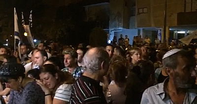 צפו: ההלם וזעקות השבר עם היוודע מותו של סגן הדר גולדין הי"ד