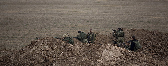 גורם צבאי בכיר: "אנחנו נערכים גם לתקוף, לא רק להגן"