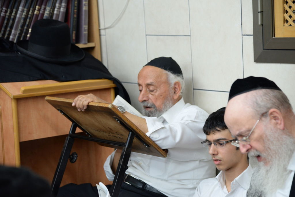 1,946 שנים לחורבן בית המקדש: גדולי ישראל מתאבלים