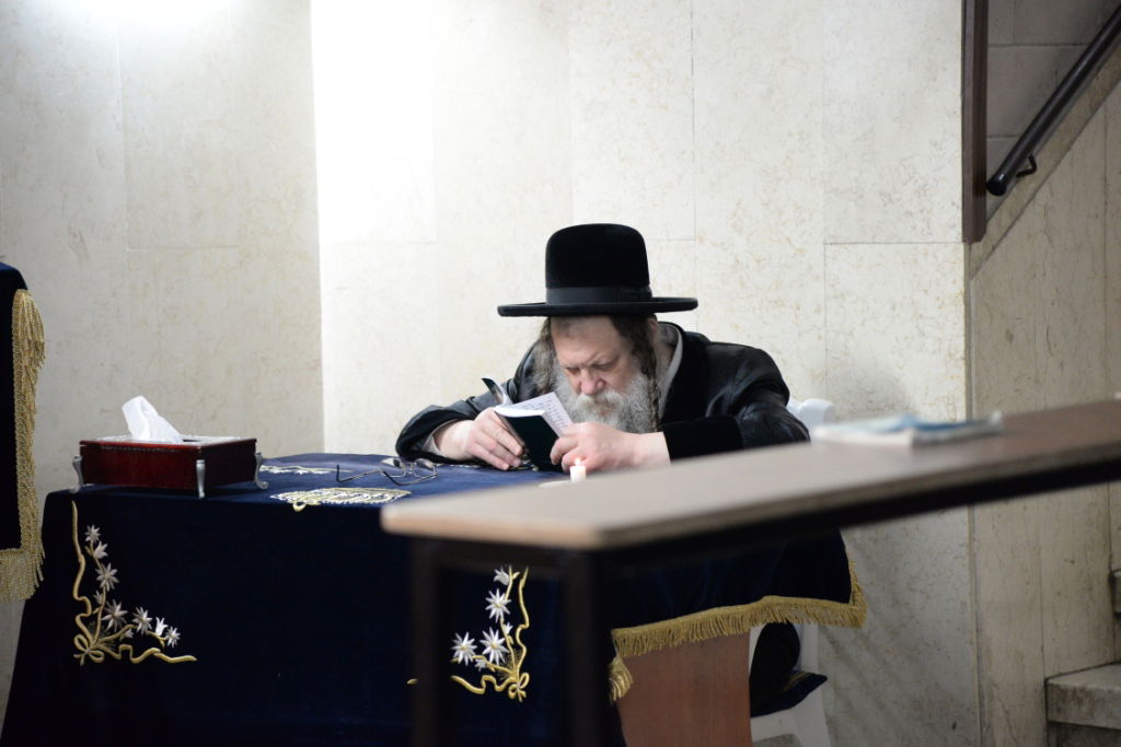 1,946 שנים לחורבן בית המקדש: גדולי ישראל מתאבלים