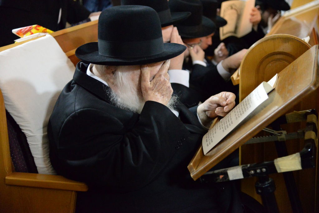 1,946 שנים לחורבן בית המקדש: גדולי ישראל מתאבלים