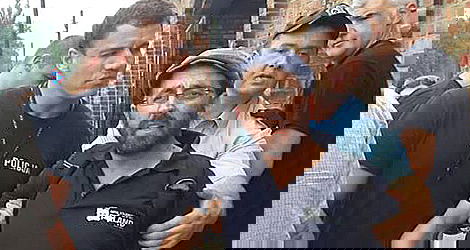 אושוויץ: ישראלים שרו 'אני מאמין' וראש הקבוצה נעצר