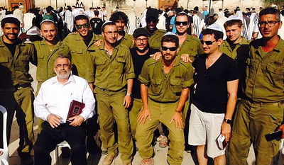 הלוחמים בכותל, היום