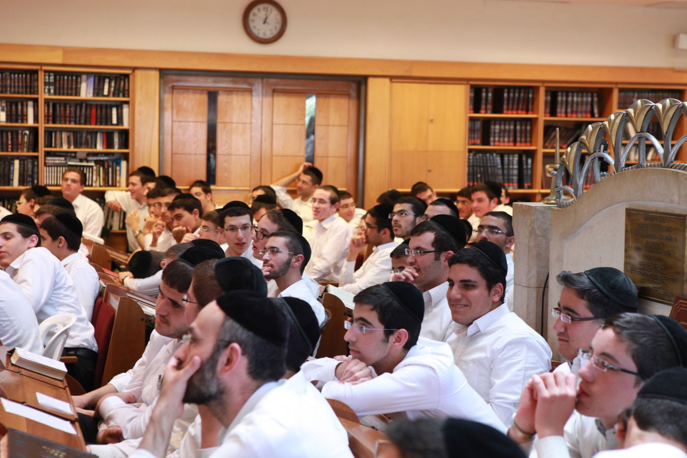 גלריה: כנס בני תורה עם הראשל"צ הגאון רבי יצחק יוסף