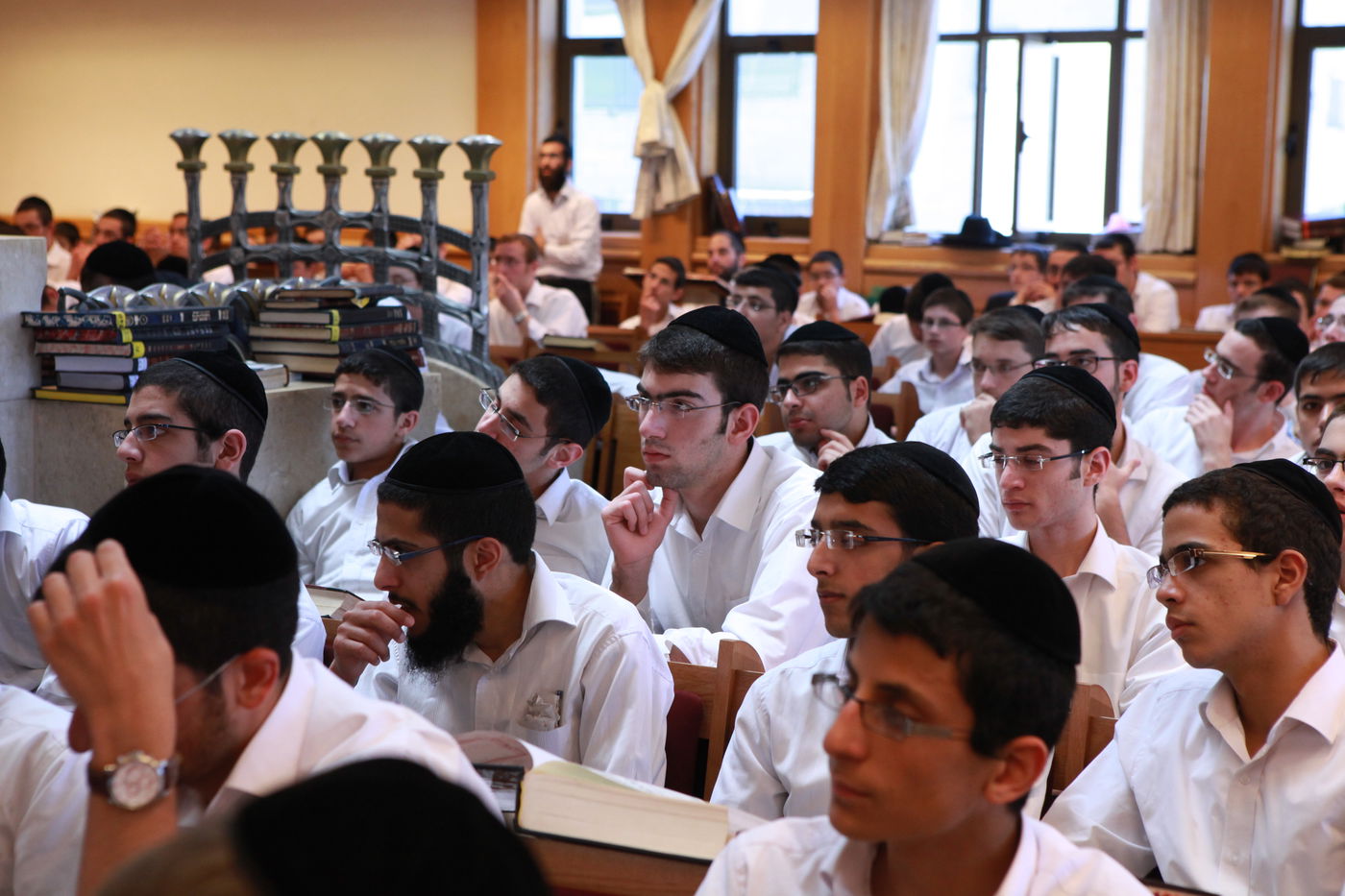 גלריה: כנס בני תורה עם הראשל"צ הגאון רבי יצחק יוסף