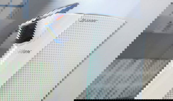 הכירו את SaviOne - הרובוט השליח החדש של בתי המלון