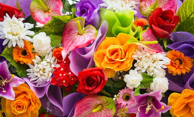 עצוב לראות סידור פרחים נובל