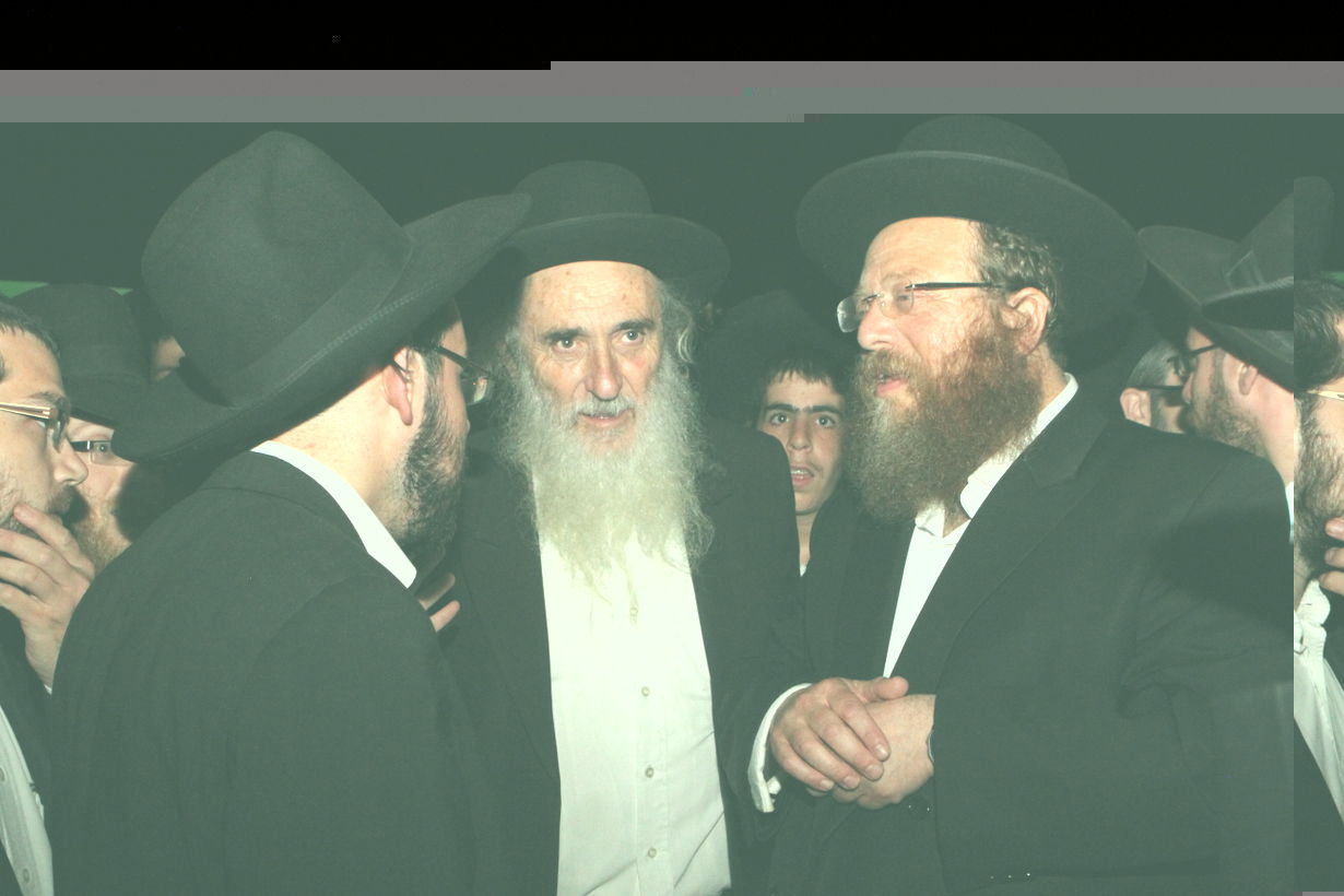 נווה יעקב: מאות בעצרת מחאה נגד הריסת בית כנסת