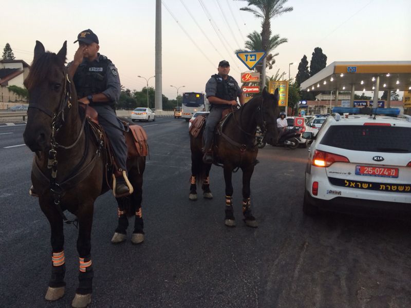הפלג הירושלמי יצא להפגין: שוטר אחד נפגע; 15 עצורים