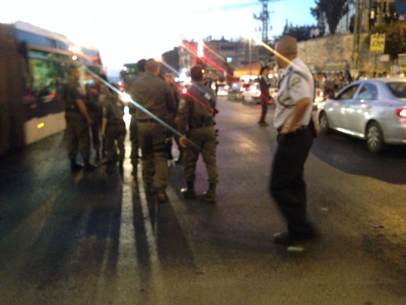 הפלג הירושלמי יצא להפגין: שוטר אחד נפגע; 15 עצורים