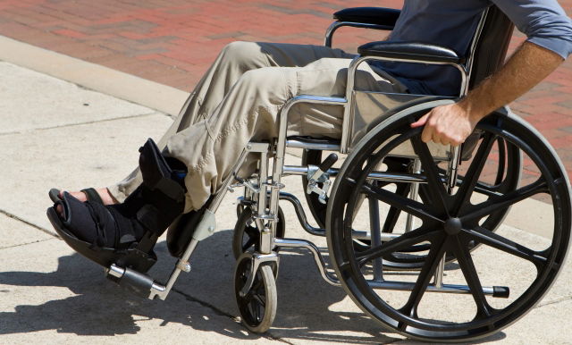 תביעה: שרפו לי את הרגל הכרותה במקום לקבור אותה